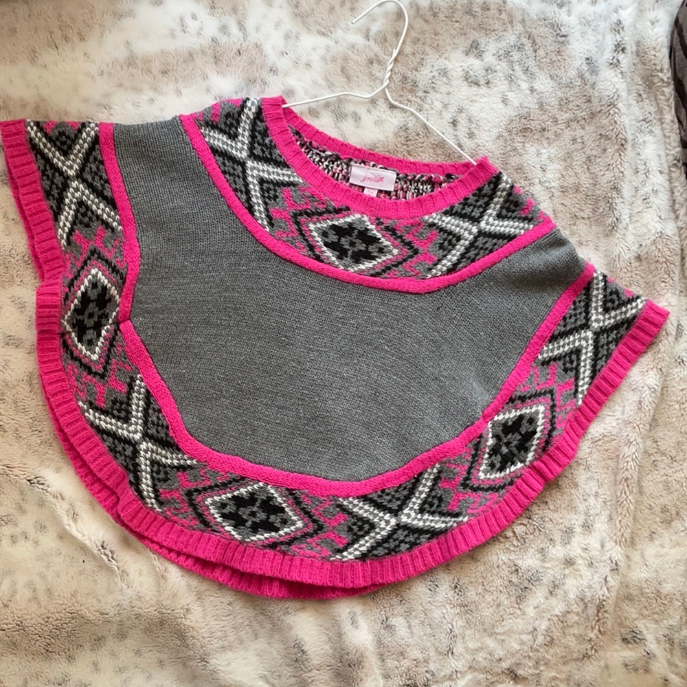 Poncho 💗🖤
